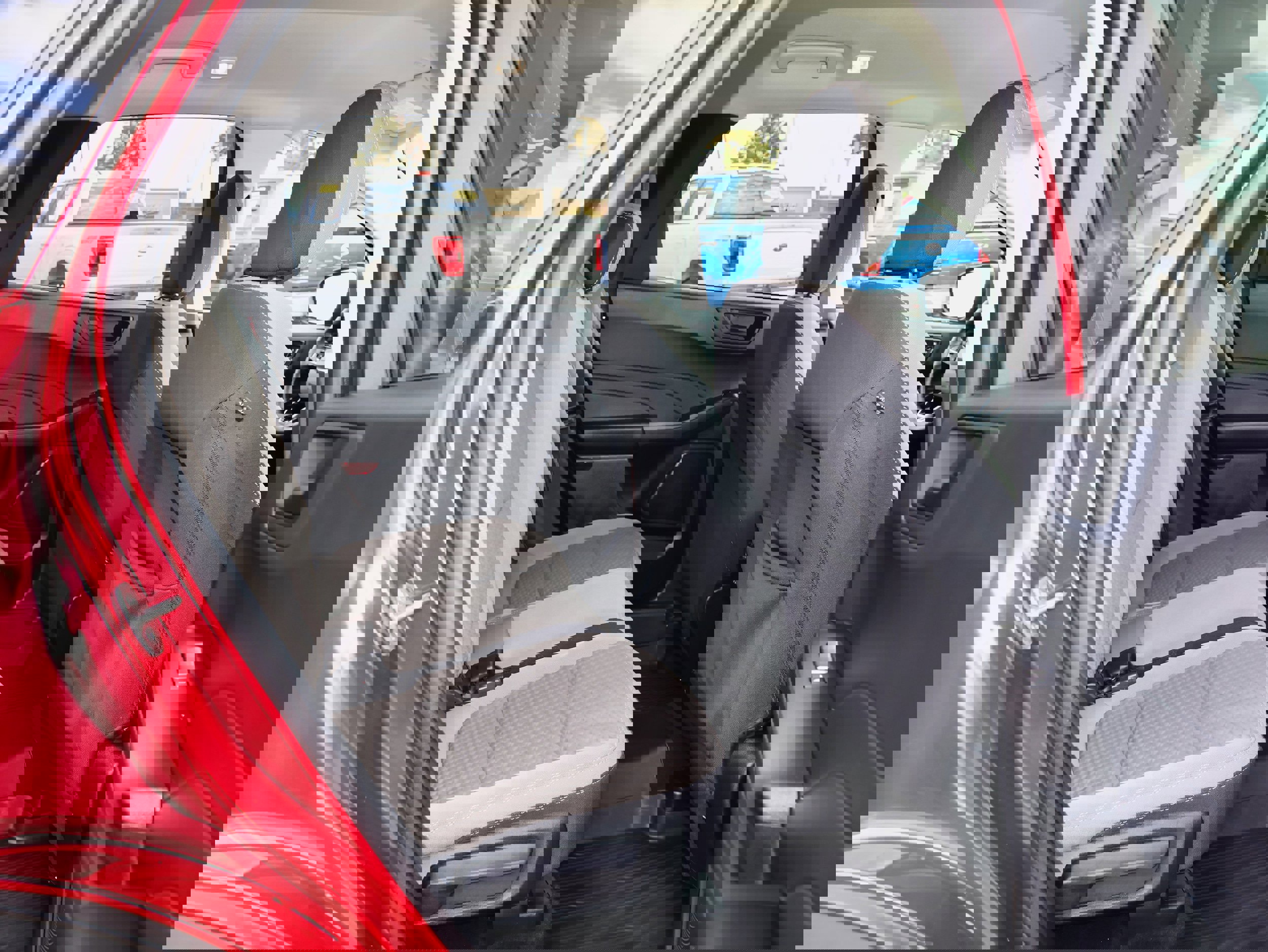 Used 2022 Ford Escape SE w/ Cold Weather Package image 28