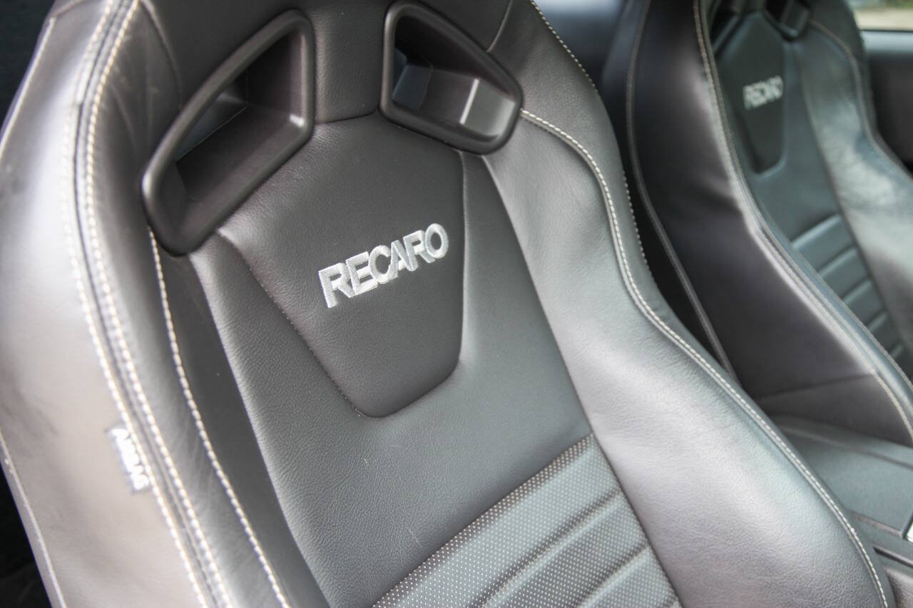 Used 2011 Ford Mustang GT Premium w/ Electronics Pkg RWD image 72