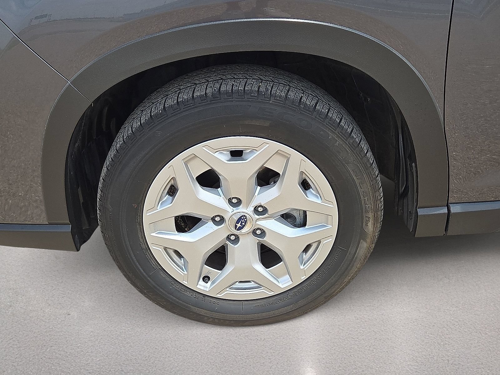 Used 2023 Subaru Forester AWD/4WD image 9