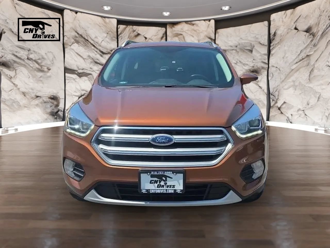 Used 2017 Ford Escape Titanium AWD/4WD image 2