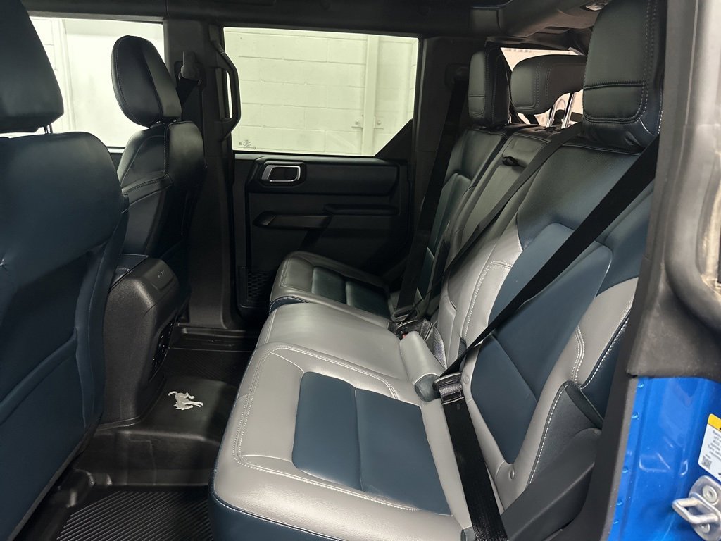 Used 2024 Ford Bronco Outer Banks image 37