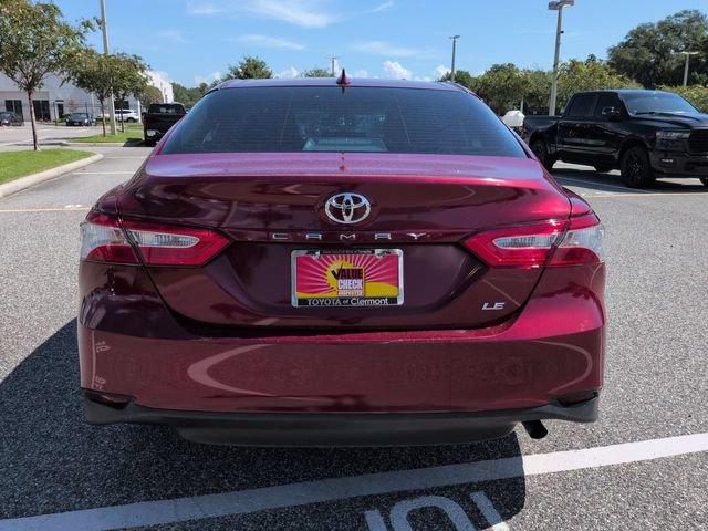 Used 2020 Toyota Camry LE FWD image 5
