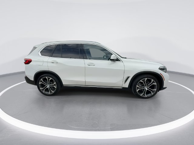 Used 2019 BMW X5 xDrive40i w/ Convenience Package AWD/4WD image 9