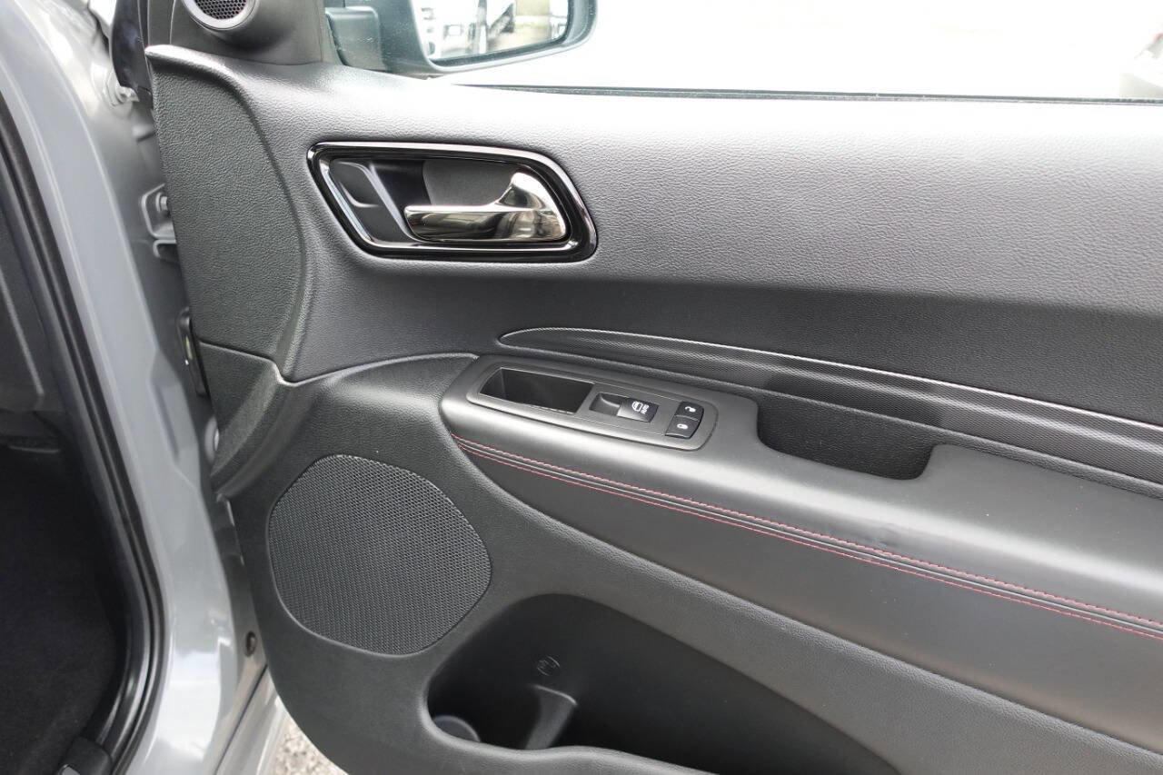 Used 2022 Dodge Durango R/T w/ Trailer Tow Group IV image 36