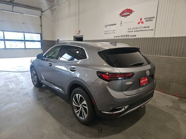 Used 2022 Buick Envision Essence w/ Safety Package FWD image 5