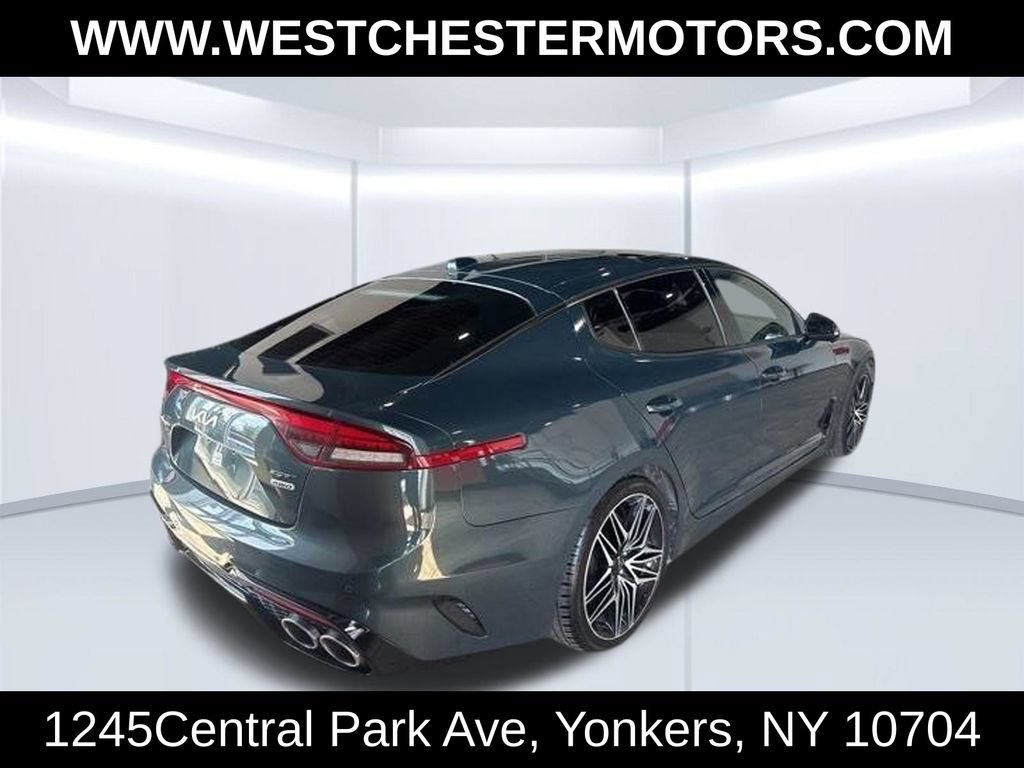 Used 2022 Kia Stinger GT2 AWD/4WD image 4