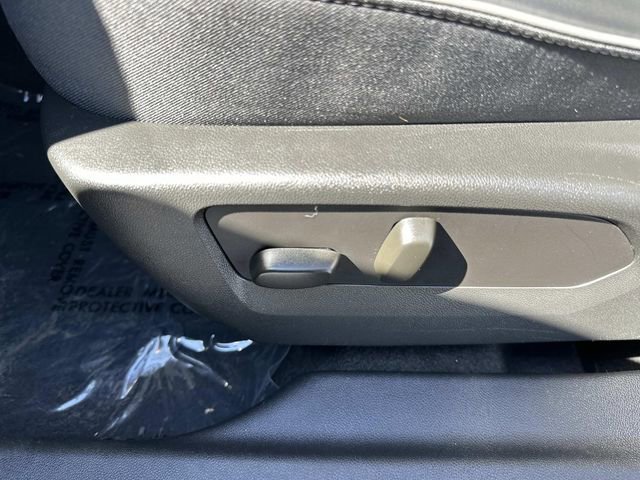 Used 2023 Buick Envision Avenir image 23