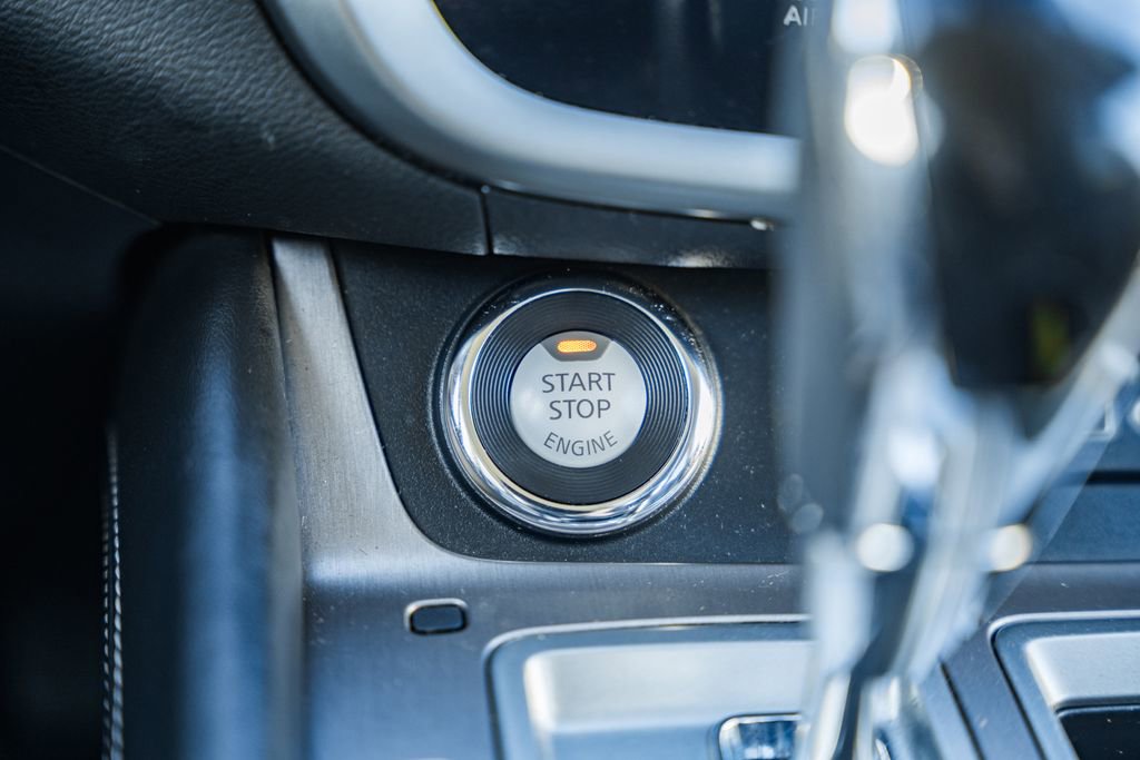 Used 2023 Nissan Murano SV image 27