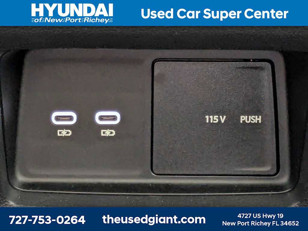Used 2024 Volkswagen Atlas SEL Premium R-Line AWD/4WD image 23