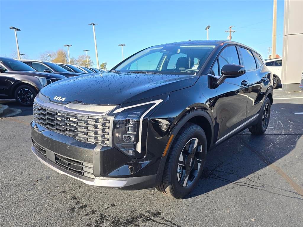 New 2026 Kia Sportage LX image 7