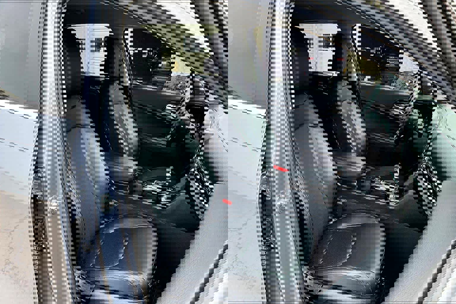 Certified 2023 Kia Sportage EX image 9