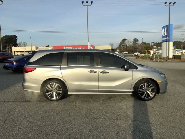 Certified 2024 Honda Odyssey Touring image 9