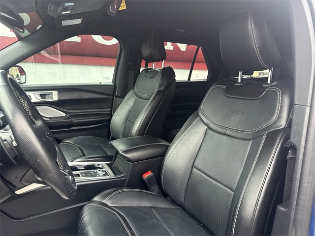 Used 2020 Ford Explorer ST w/ ST Street Pack image 11