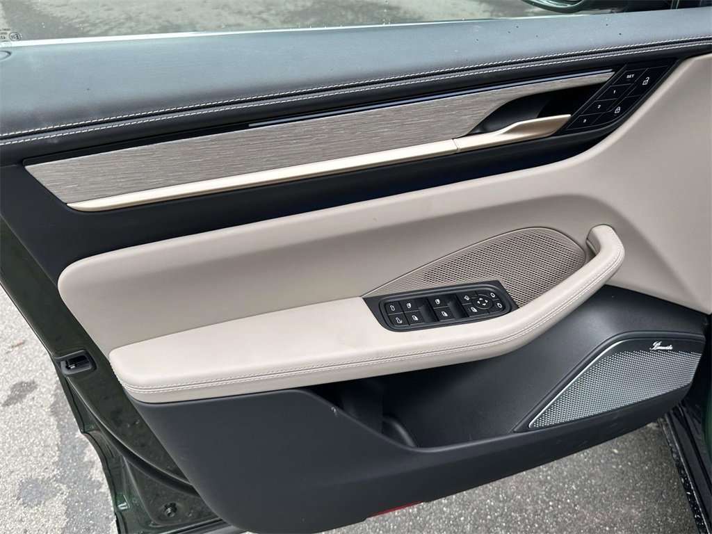 Certified 2024 Porsche Macan Turbo Electric image 16