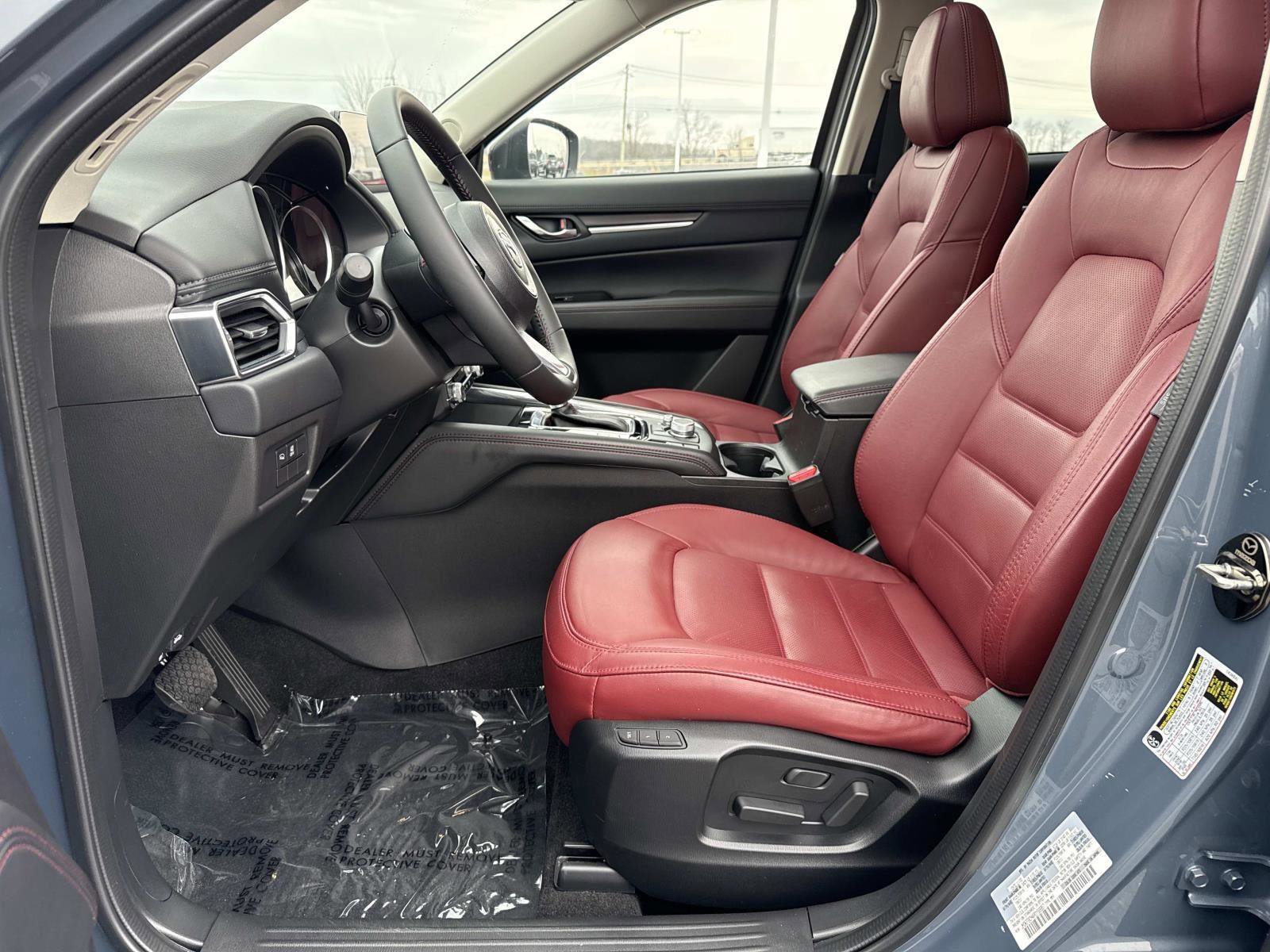 Used 2023 MAZDA CX-5 Carbon Edition image 23