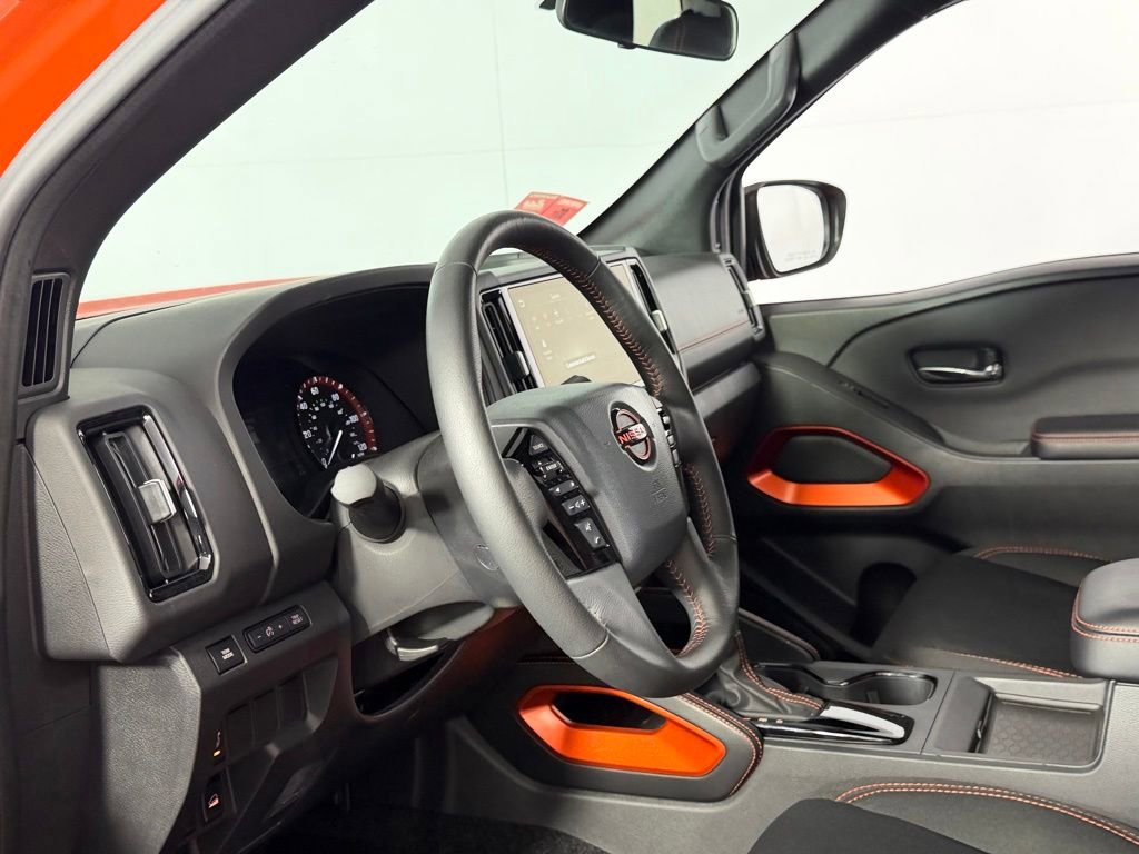 Used 2025 Nissan Frontier PRO-4X w/ Interior Protection Package AWD/4WD image 22