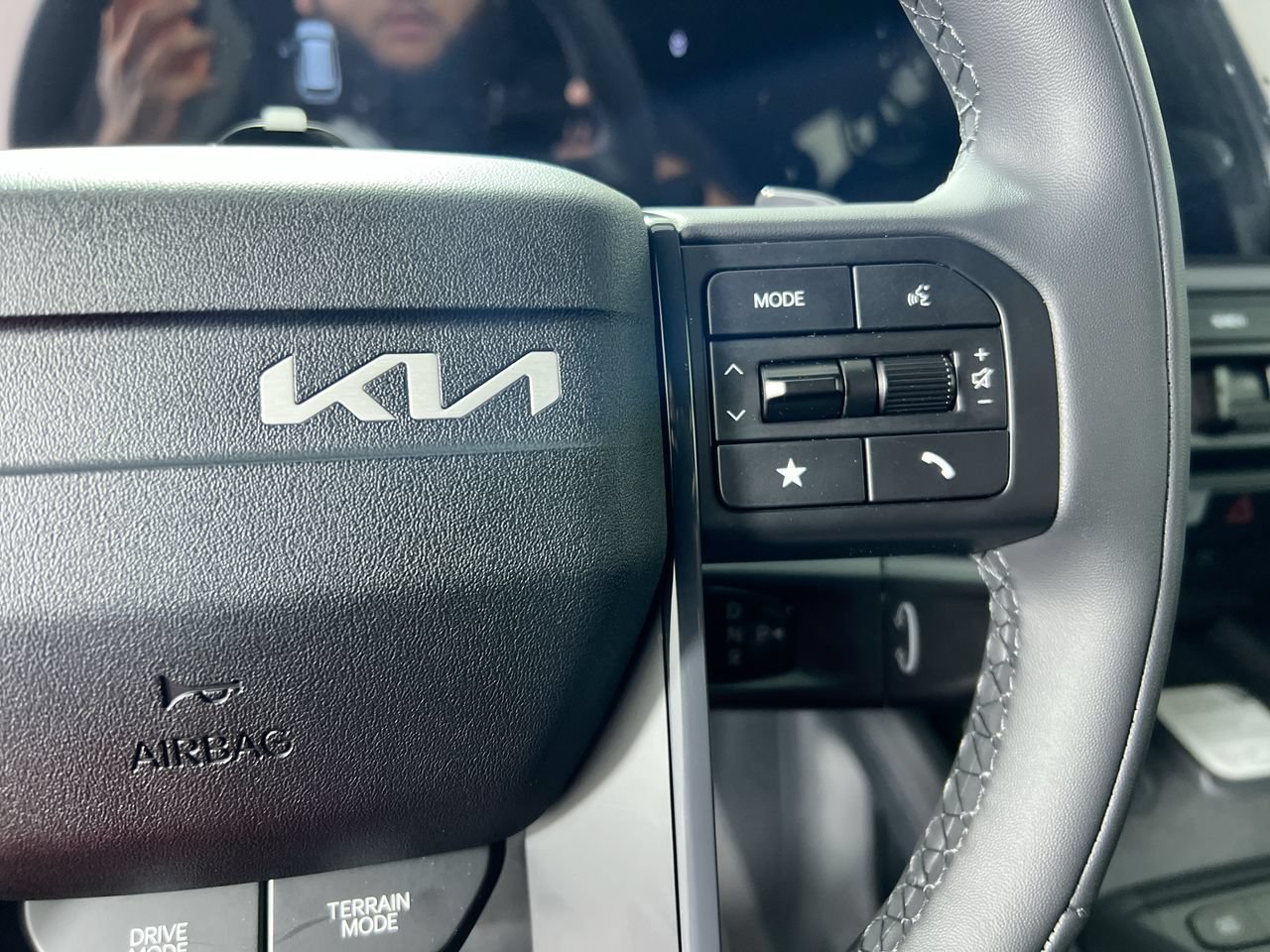 New 2027 Kia Telluride SX X-Line w/ Towing Package AWD/4WD image 17