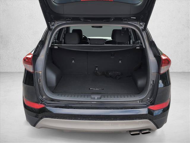 Used 2017 Hyundai Tucson Sport FWD image 7