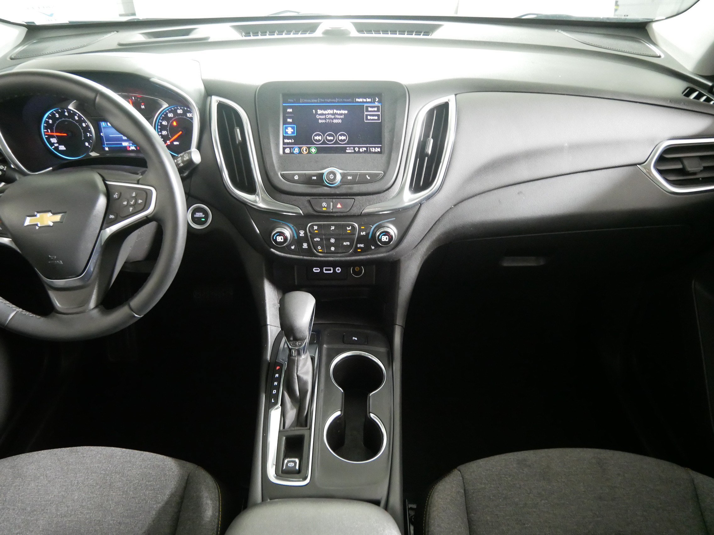 Used 2024 Chevrolet Equinox LT AWD/4WD image 10