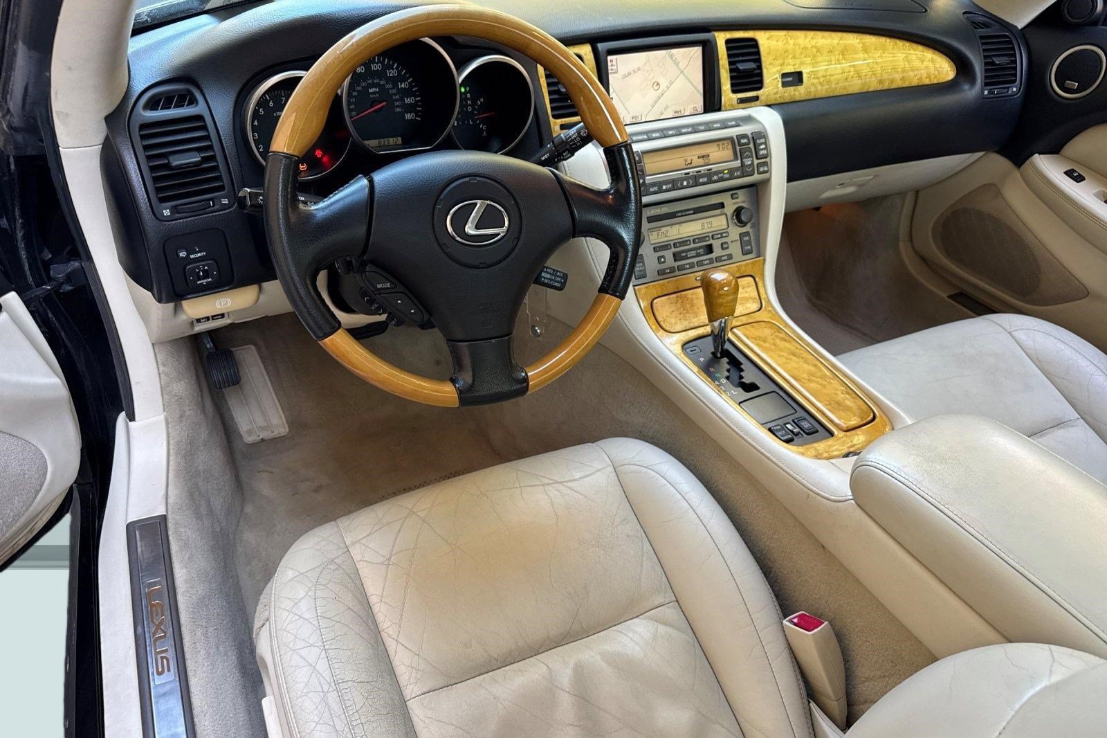 Used 2003 Lexus SC 430 Convertible RWD image 27