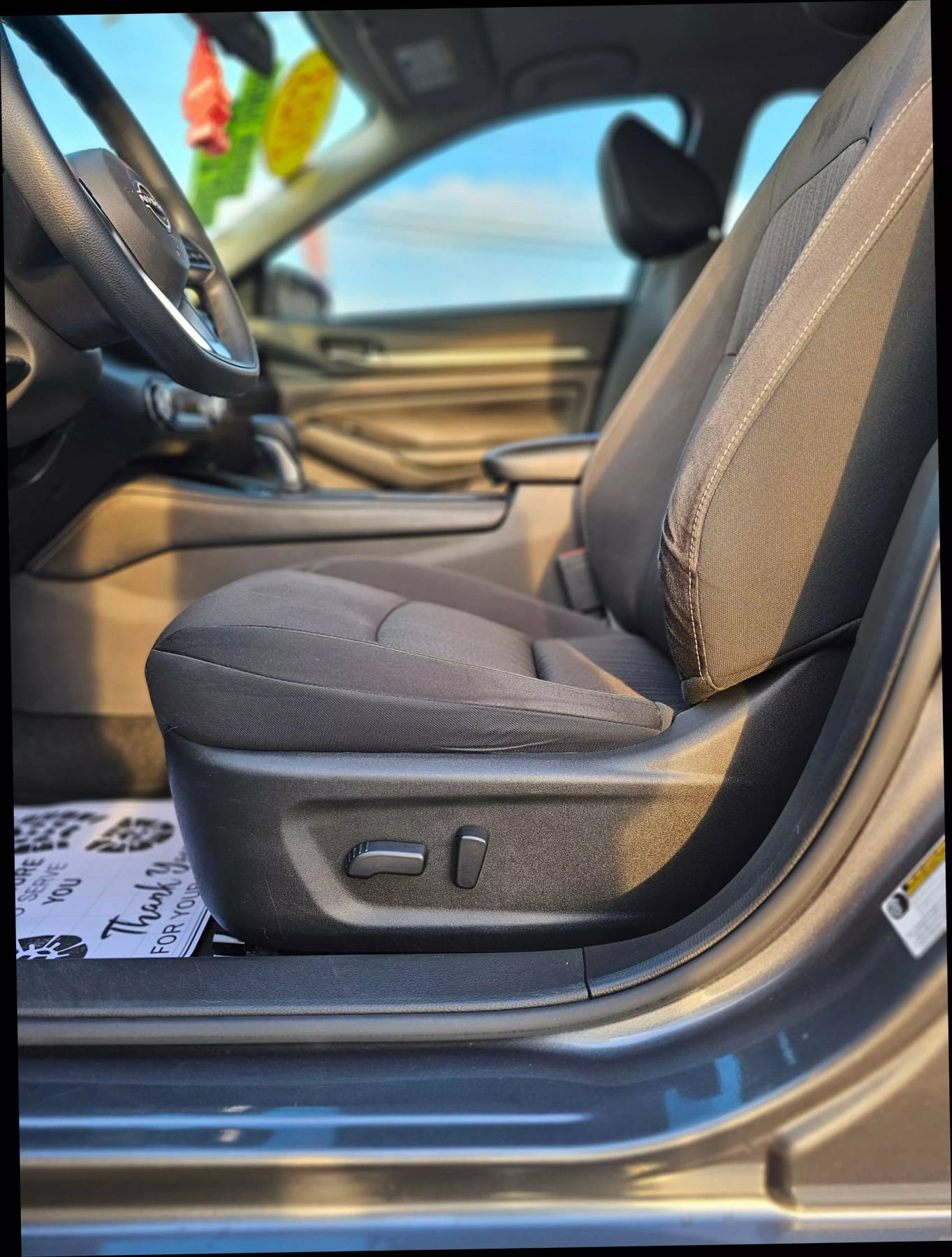 Used 2023 Nissan Altima 2.5 SV image 12