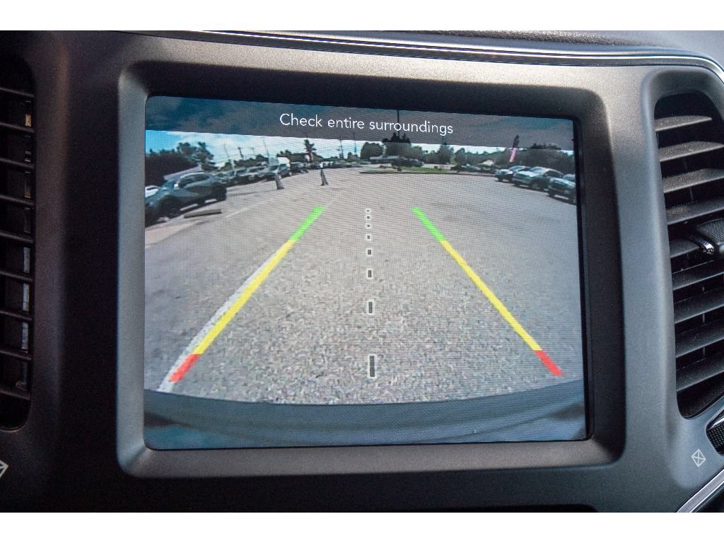 Used 2022 Jeep Cherokee Latitude Lux AWD/4WD image 25