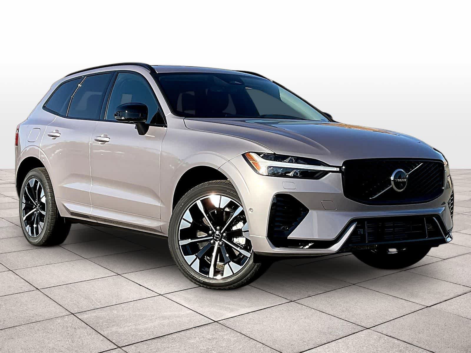 New 2026 Volvo XC60 T8 Plus w/ Climate Package PRO AWD/4WD image 2