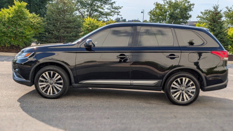 Used 2020 Mitsubishi Outlander ES FWD image 9