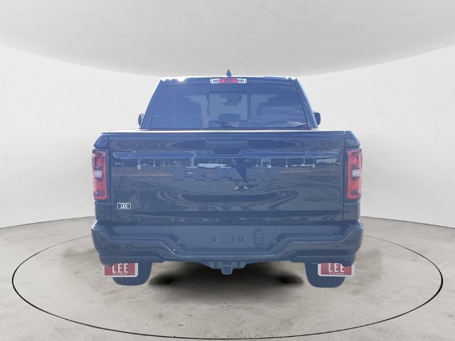 New 2026 RAM 1500 Express AWD/4WD image 4