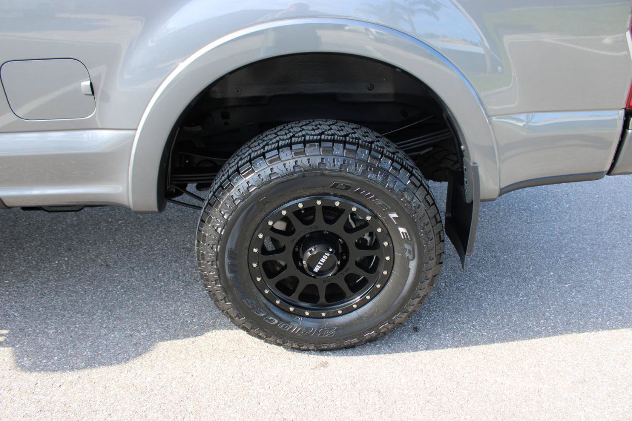 Used 2021 Ford F350 Lariat AWD/4WD image 4