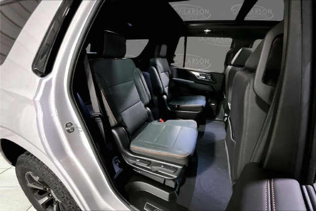 New 2026 GMC Yukon AT4 w/ LPO, Floor Liner Package AWD/4WD image 15