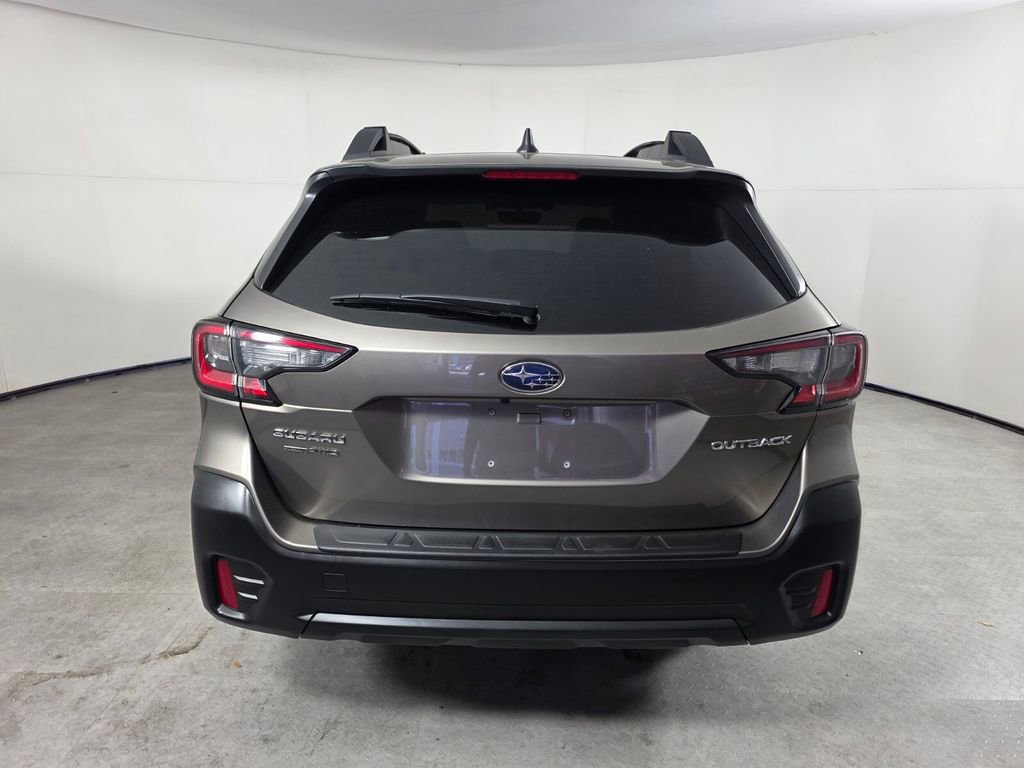 Used 2021 Subaru Outback Premium image 5