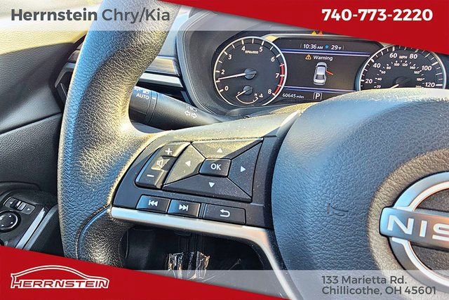 Used 2023 Nissan Altima 2.5 SV image 11