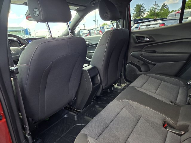 Certified 2024 Chevrolet Trax RS FWD image 13