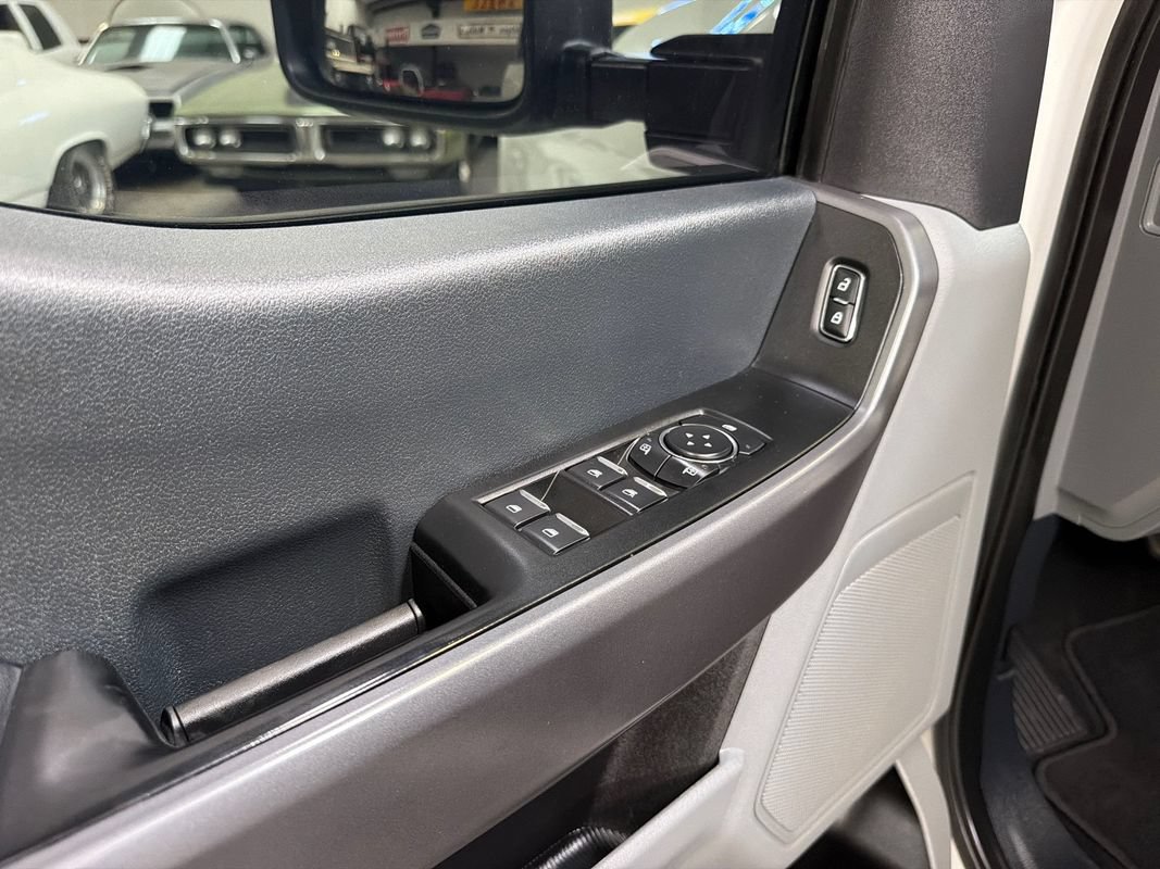 Used 2025 Ford F250 XLT w/ FX4 Off-Road Package AWD/4WD image 30