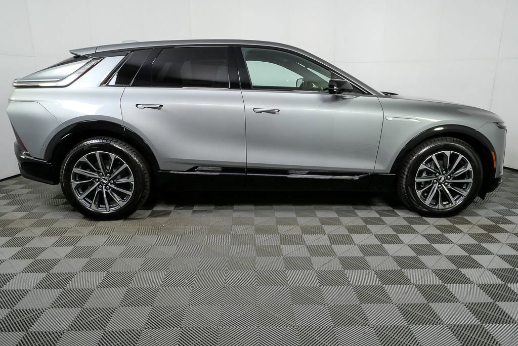 New 2026 Cadillac Lyriq Sport image 27