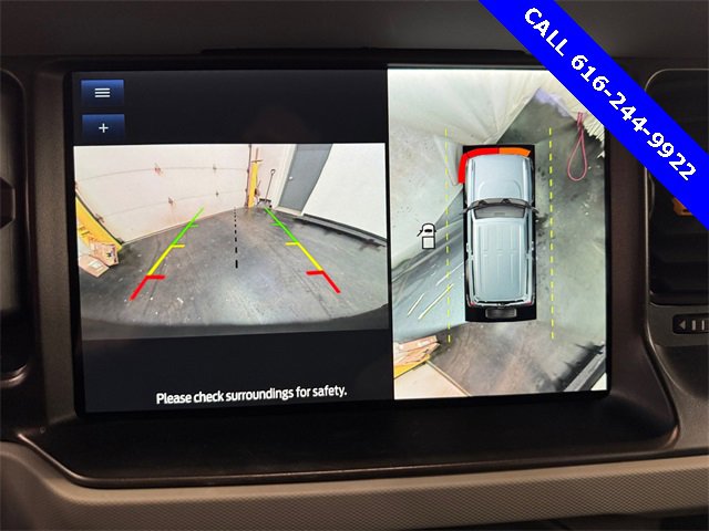 Used 2022 Ford Bronco Badlands image 9