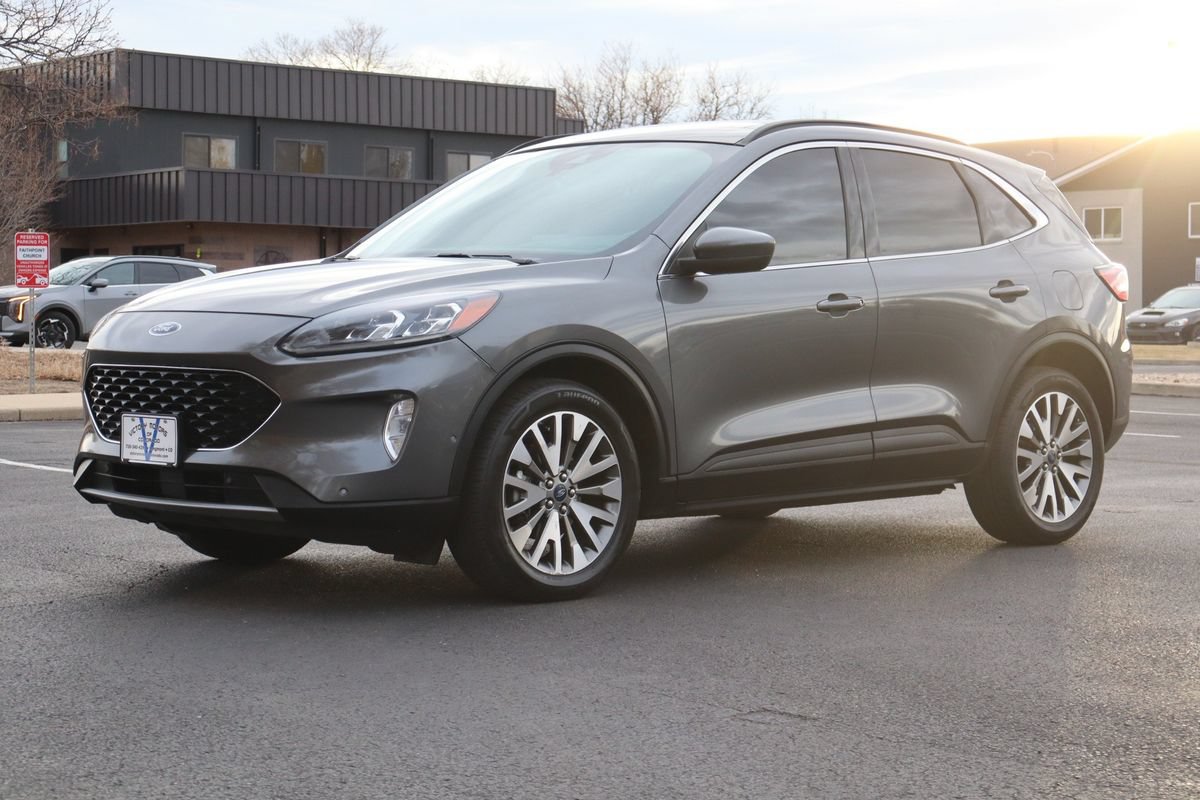Used 2021 Ford Escape Titanium AWD/4WD image 11