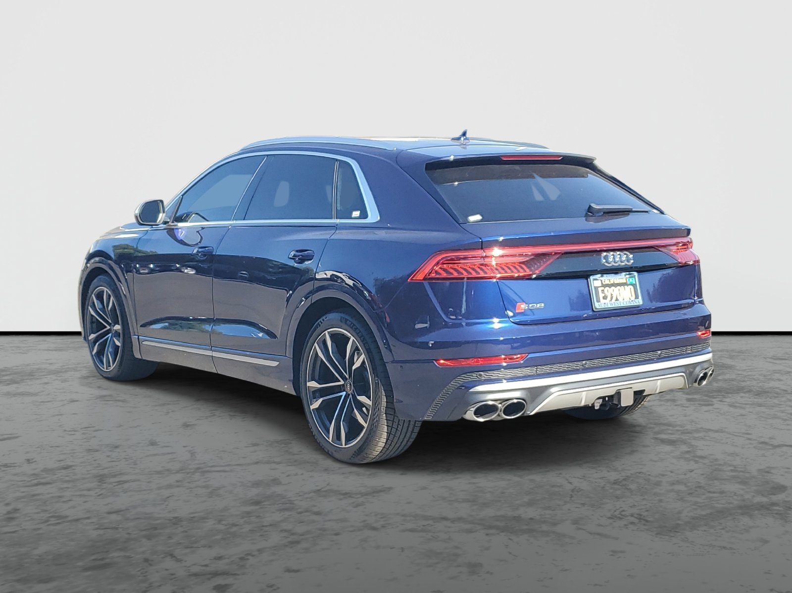 Used 2021 Audi SQ8 Prestige w/ Prestige Package AWD/4WD image 3