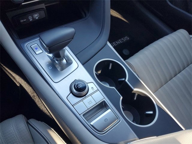 Used 2020 Genesis G70 3.3T image 24