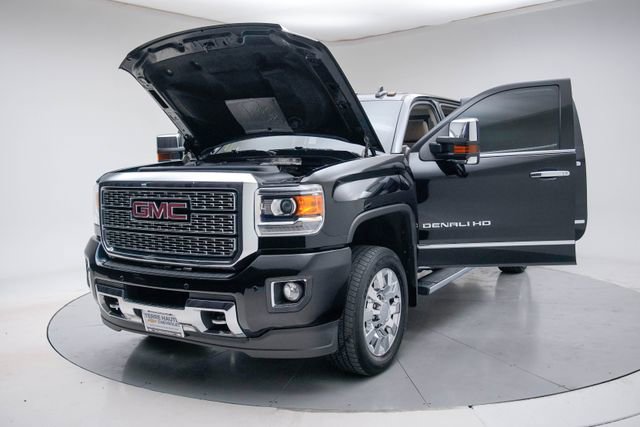 Used 2019 GMC Sierra 2500 Denali w/ Duramax Plus Package image 17