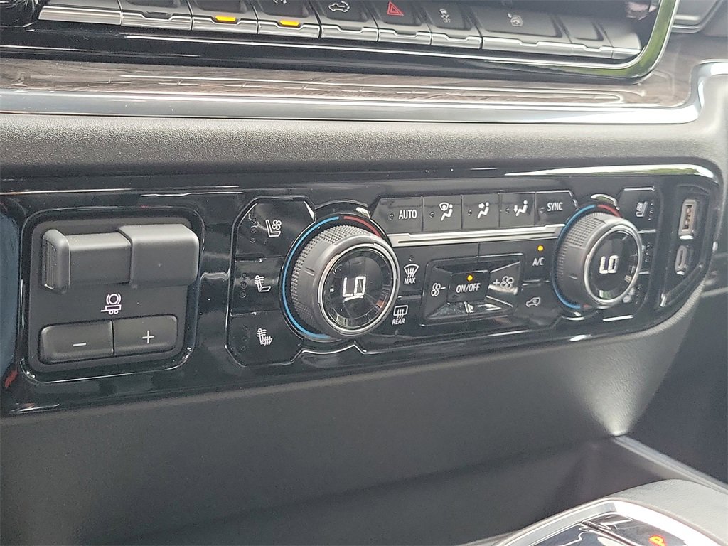 Used 2024 Chevrolet Silverado 1500 LTZ image 31