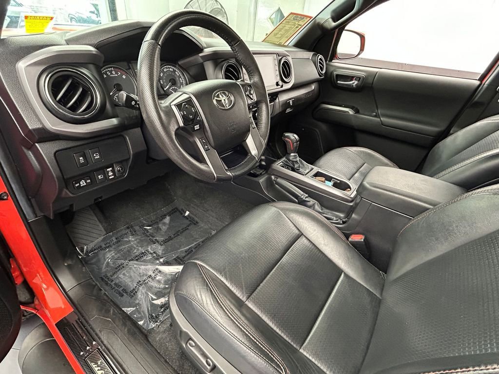 Used 2023 Toyota Tacoma TRD Pro AWD/4WD image 16
