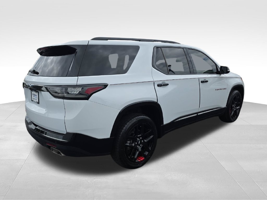 Used 2020 Chevrolet Traverse Premier w/ Redline Edition FWD image 5