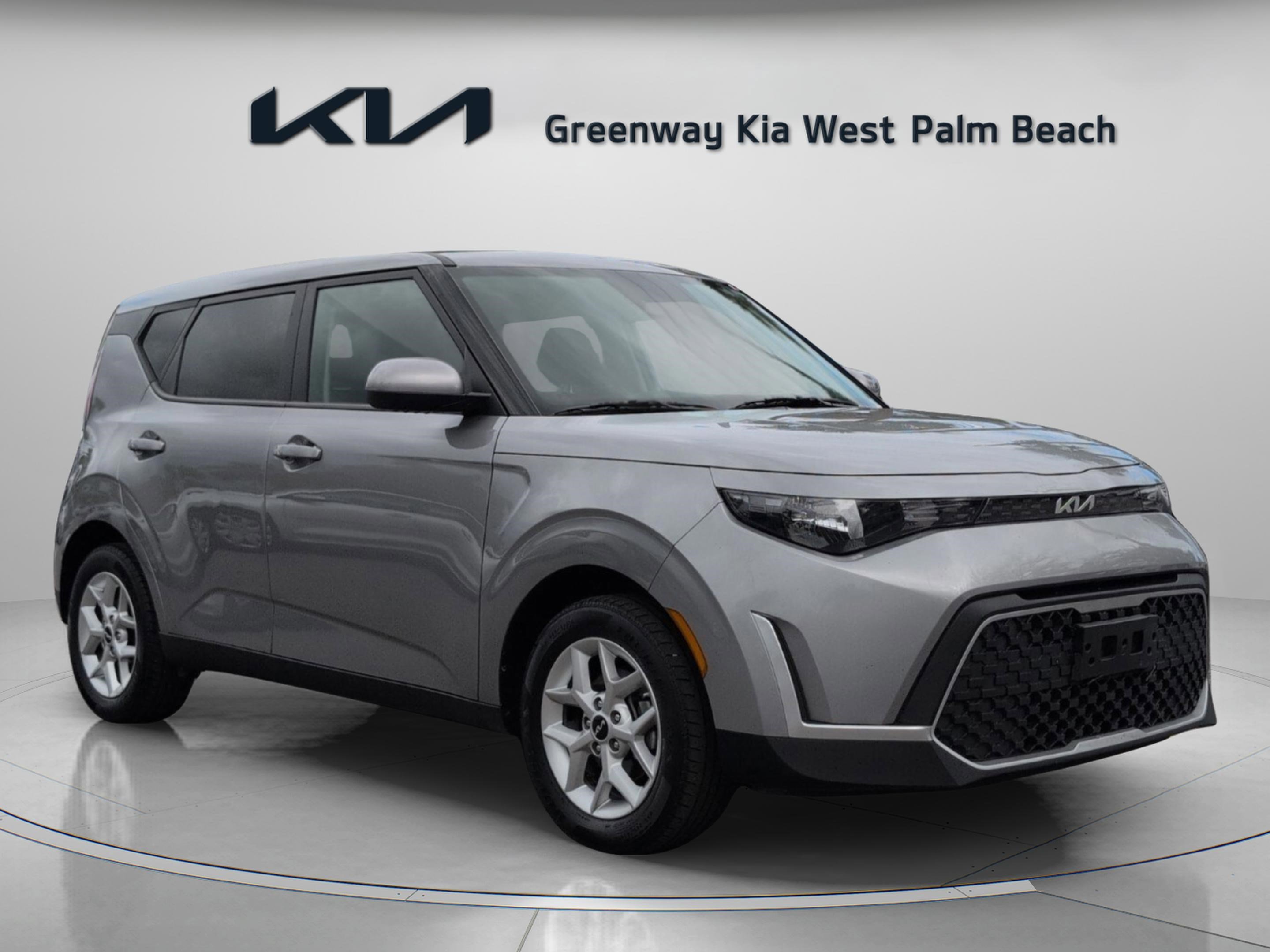 Used 2024 Kia Soul LX w/ Option Group 015