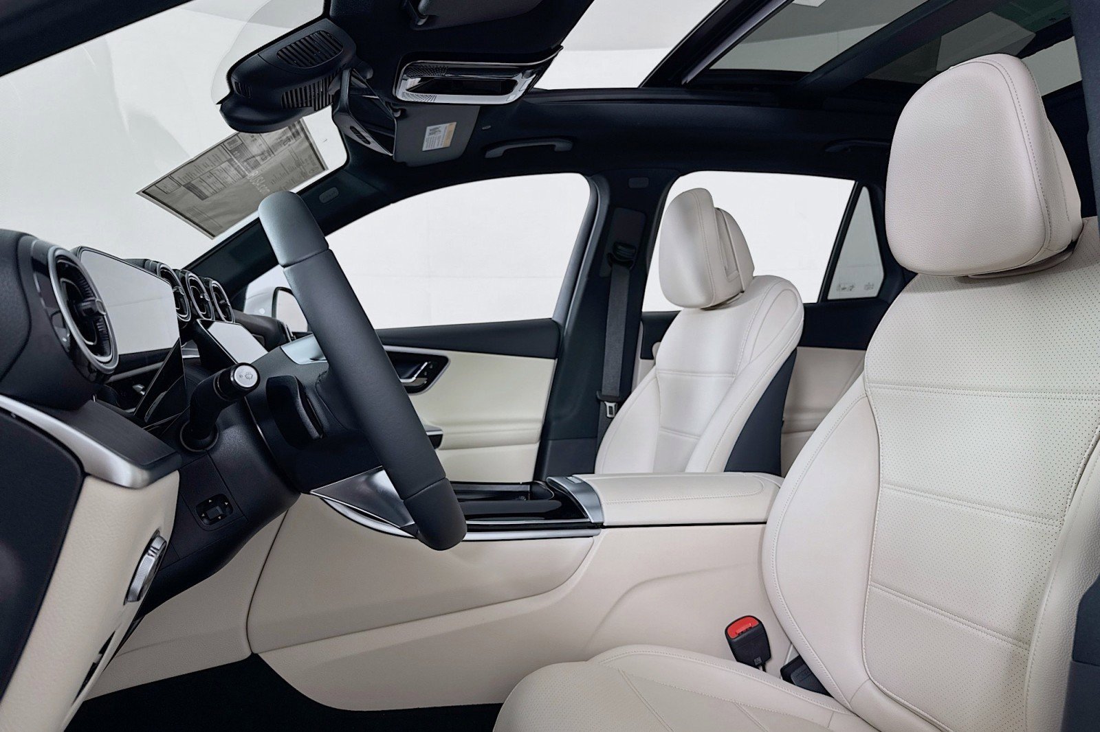 New 2026 Mercedes-Benz GLC 300 image 16