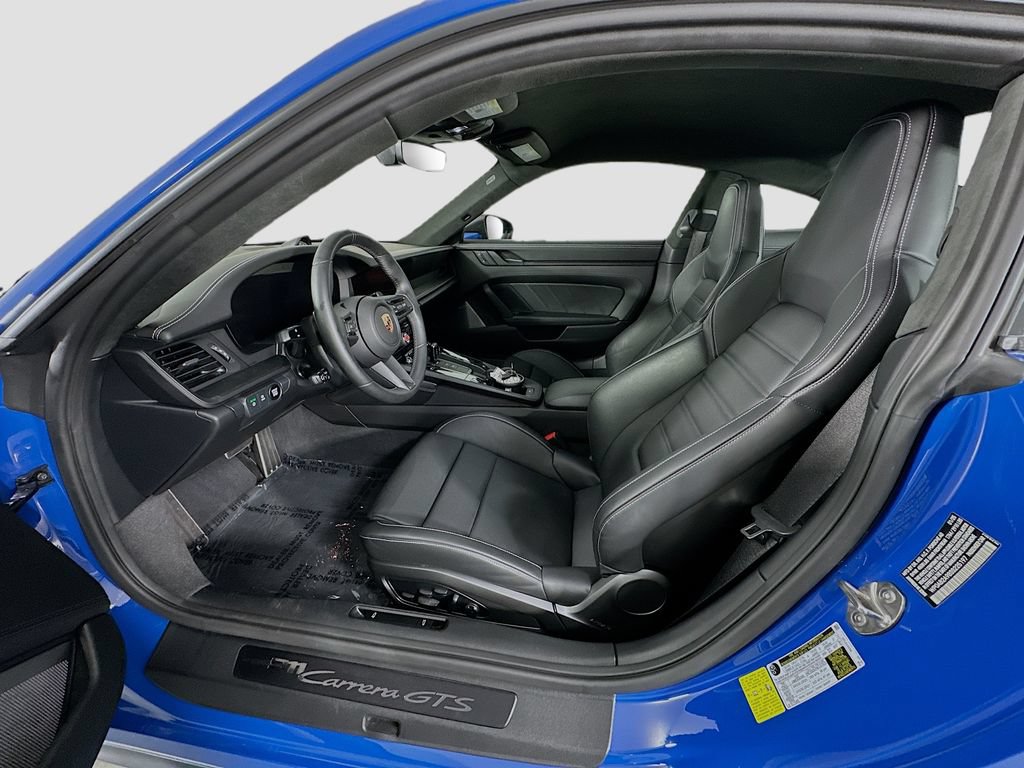 Certified 2025 Porsche 911 Carrera 4 GTS AWD/4WD image 5