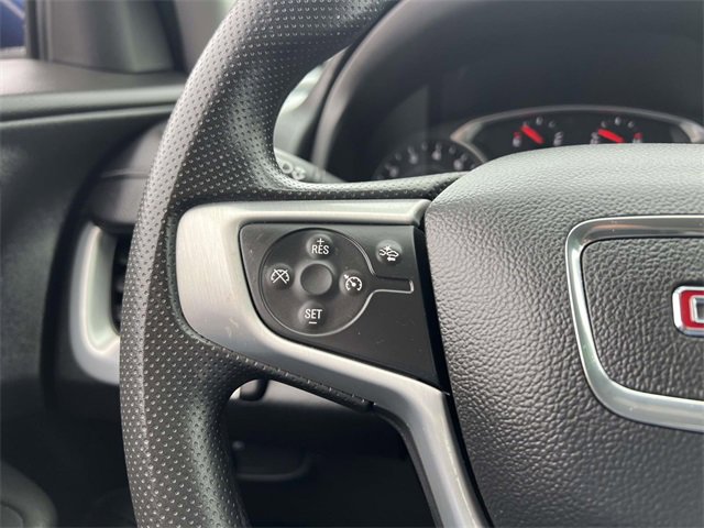 Used 2022 GMC Terrain SLE w/ Driver Convenience Package image 16