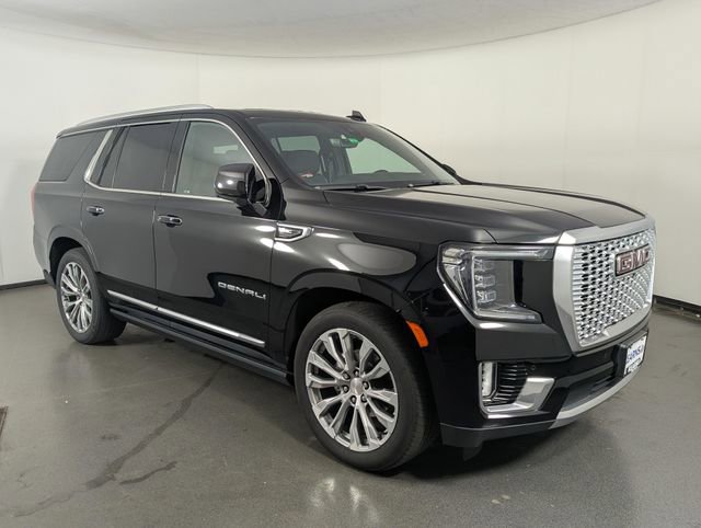 Used 2021 GMC Yukon Denali w/ Denali Ultimate Package image 2