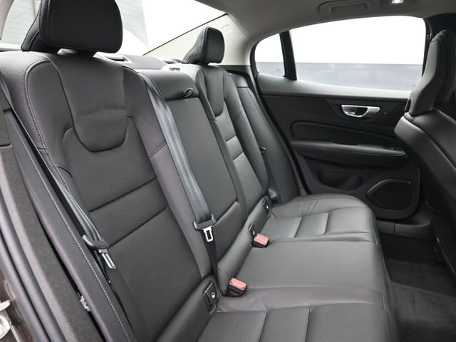 Used 2025 Volvo S60 B5 Plus AWD/4WD image 30